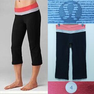 Lululemon Groove Crop Leggings Pant Size 4 XS Pink Wee Stripe Black
